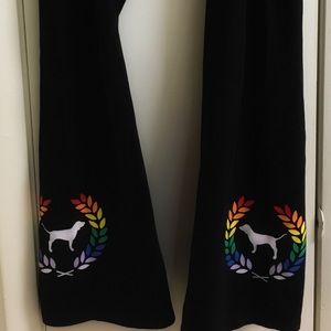 Like New VS Pink Rainbow logo Yoga Flares